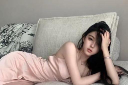 内娱大瓜！顶流隐婚生娃？原配是素人线索直指圈内某位男神