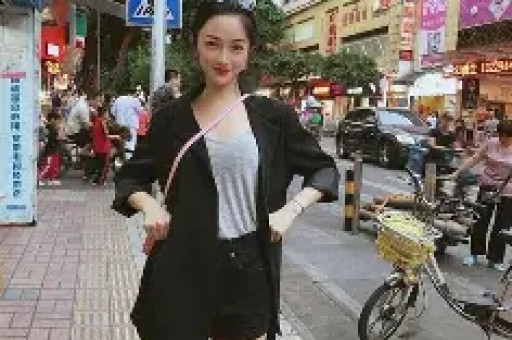 王思聪发文吐槽女网红虚伪爆料其过往黑料网友：没追上恼了